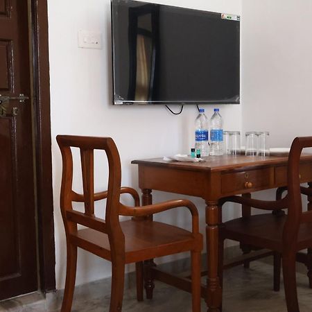 La Villa Marseille Pondicherry Esterno foto