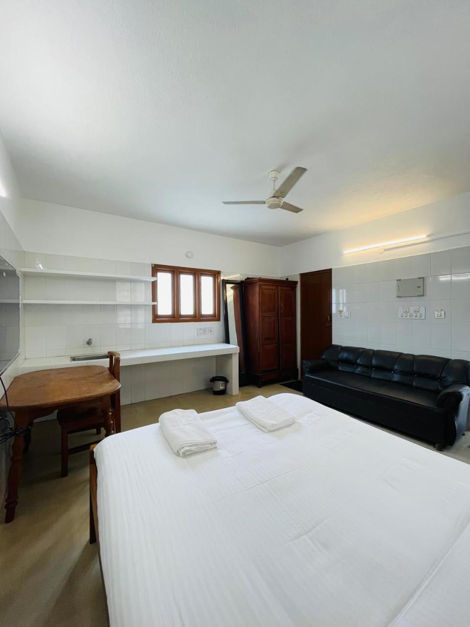 La Villa Marseille Pondicherry Esterno foto