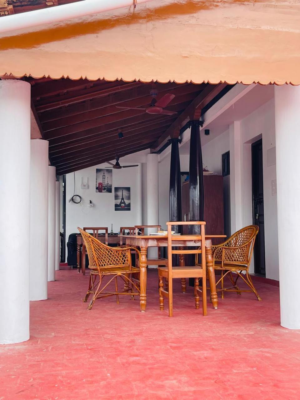 La Villa Marseille Pondicherry Esterno foto